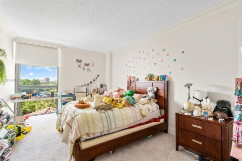 Купить кондоминиум в Авентура, Флорида 2 спальни, 144.93м2, № 1726692 - фото 13