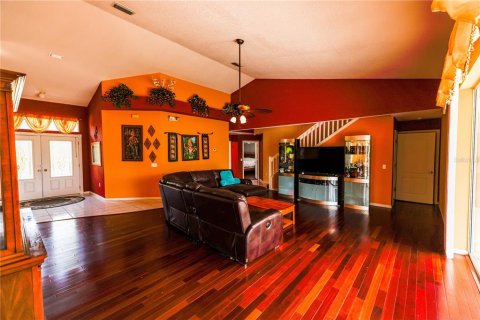 House in New Port Richey, Florida 4 bedrooms, 251.58 sq.m. № 1597300 - photo 22
