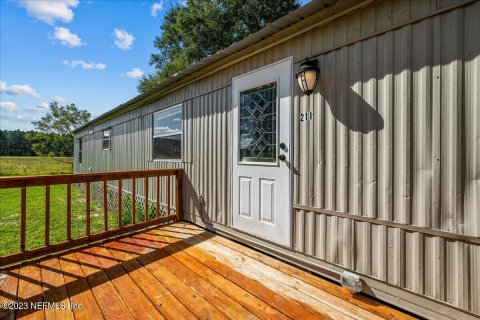Casa en venta en Satsuma, Florida, 2 dormitorios, 78.04 m2 № 812482 - foto 1