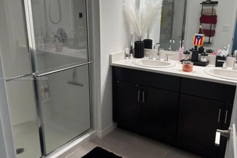 Villa ou maison à vendre à Davenport, Floride: 4 chambres № 2022657 - photo 11