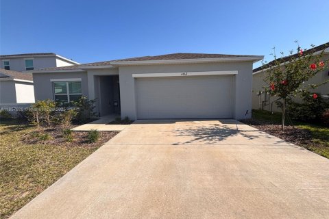 Дом в Дэвенпорт, Флорида 4 спальни № 2022657