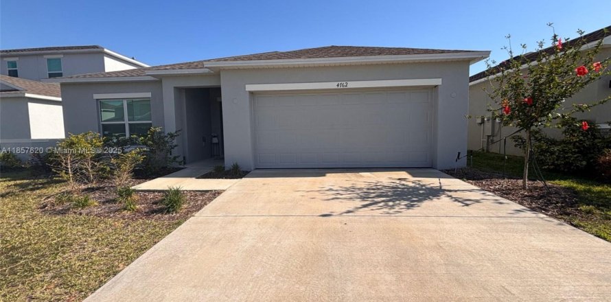 Villa ou maison à Davenport, Floride 4 chambres № 2022657