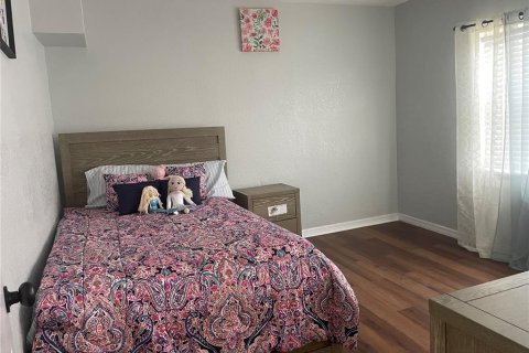 Casa en alquiler en Tampa, Florida, 3 dormitorios, 151.34 m2 № 1567441 - foto 14