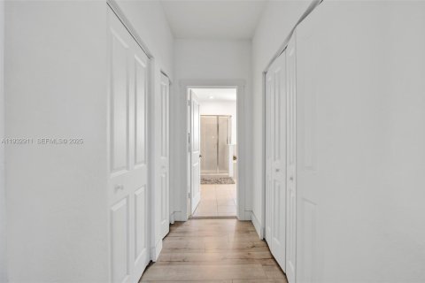 Casa en alquiler en Cutler Bay, Florida, 4 dormitorios, 266.63 m2 № 1991698 - foto 21