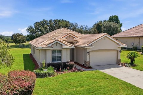 House in Hernando, Florida 3 bedrooms, 160.54 sq.m. № 2280663