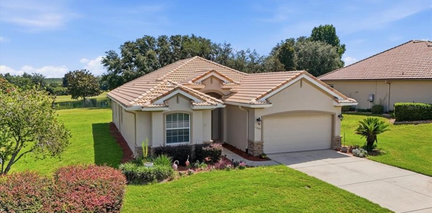 Villa ou maison à Hernando, Floride 3 chambres, 160.54 m2 № 2280663