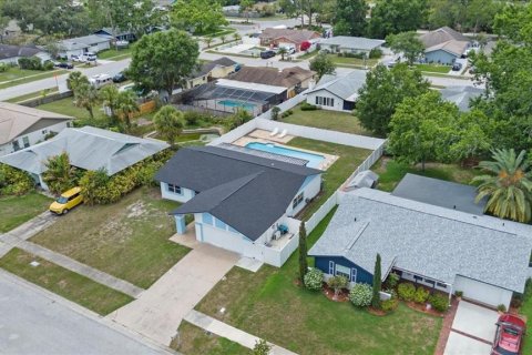Casa en venta en Tampa, Florida, 3 dormitorios, 190.17 m2 № 1747660 - foto 5