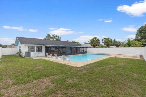 Villa ou maison à vendre à Tampa, Floride: 3 chambres, 190.17 m2 № 1747660 - photo 11