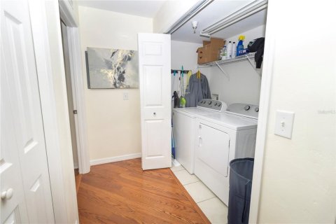 Condo in Gainesville, Florida, 2 bedrooms  № 2099223 - photo 15