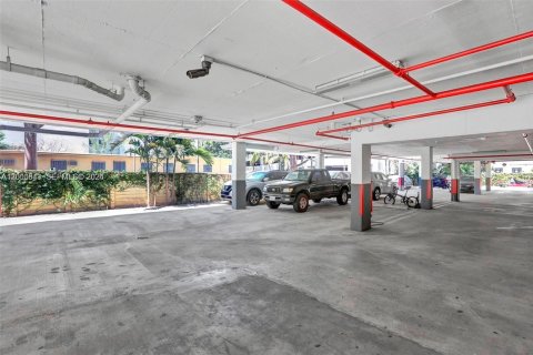 Copropriété à louer à Miami, Floride: 2 chambres, 57.23 m2 № 2076656 - photo 20