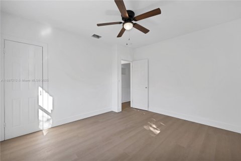 Villa ou maison à vendre à Fort Lauderdale, Floride: 3 chambres, 101.08 m2 № 1948743 - photo 16