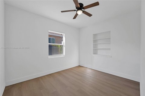 Villa ou maison à vendre à Fort Lauderdale, Floride: 3 chambres, 101.08 m2 № 1948743 - photo 12