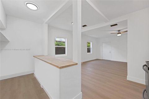 Villa ou maison à vendre à Fort Lauderdale, Floride: 3 chambres, 101.08 m2 № 1948743 - photo 7