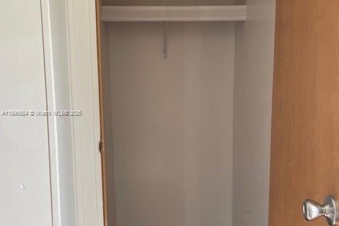 Снять в аренду квартиру в Хомстед, Флорида 3 спальни, 78.97м2, № 1948357 - фото 19