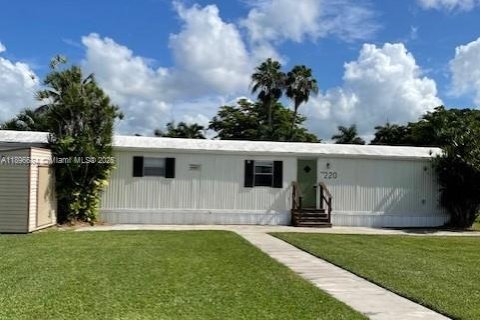 Снять в аренду квартиру в Хомстед, Флорида 3 спальни, 78.97м2, № 1948357 - фото 26