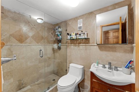 Copropriété à vendre à Miami, Floride: 2 chambres, 84.63 m2 № 2042186 - photo 20