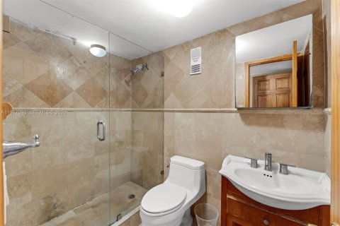 Copropriété à vendre à Miami, Floride: 2 chambres, 84.63 m2 № 2042186 - photo 21