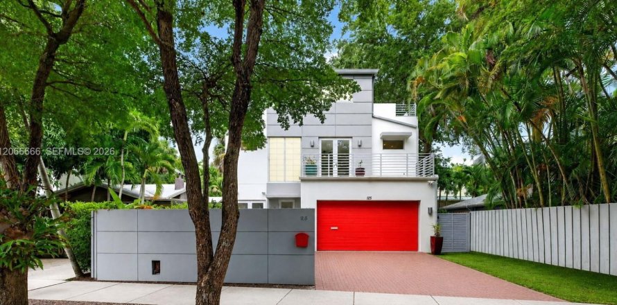 Adosado en Fort Lauderdale, Florida 3 dormitorios, 275.08 m2 № 2290323