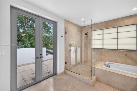 Adosado en venta en Fort Lauderdale, Florida, 3 dormitorios, 275.08 m2 № 2290323 - foto 20