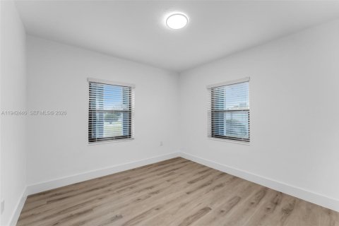 Casa en venta en Miami, Florida, 3 dormitorios, 90.58 m2 № 1999958 - foto 15