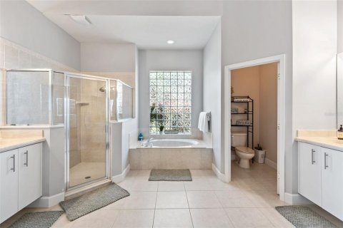 House in Port Orange, Florida 5 bedrooms, 267.65 sq.m. № 1828083 - photo 11
