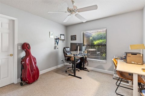 House in Port Orange, Florida 5 bedrooms, 267.65 sq.m. № 1828083 - photo 15