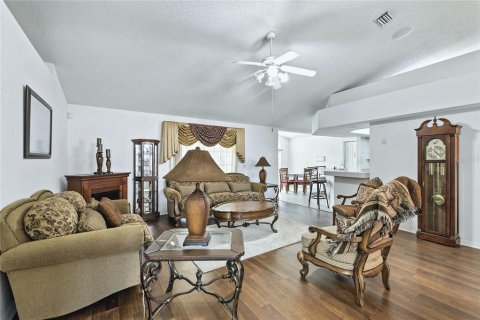 Casa en venta en Ocala, Florida, 3 dormitorios, 173.82 m2 № 1918302 - foto 11