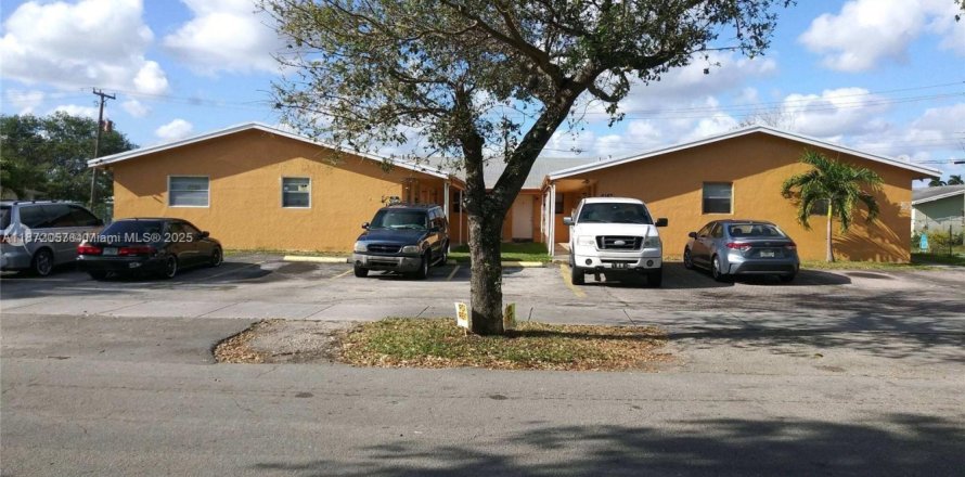 Appartement à Hollywood, Floride 1 chambre, 547.57 m2 № 1920054