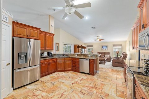 House in Ocala, Florida 4 bedrooms, 722.87 sq.m. № 1746771 - photo 22