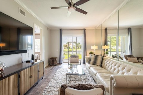 Copropriété à vendre à Land O' Lakes, Floride: 2 chambres, 104.79 m2 № 2413639 - photo 13