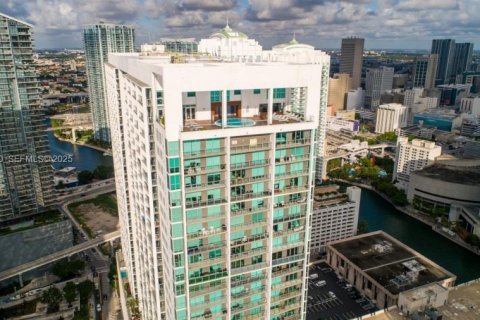 Condo in Miami, Florida, 1 bedroom  № 1994760 - photo 26
