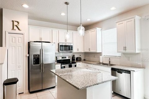 Touwnhouse à louer à Apopka, Floride: 3 chambres, 133.59 m2 № 2119180 - photo 3