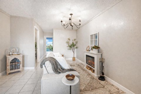 Condominio en venta en Miami Gardens, Florida, 1 dormitorio, 77.67 m2 № 2252560 - foto 5
