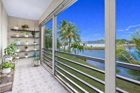 Condominio en venta en Miami Gardens, Florida, 1 dormitorio, 77.67 m2 № 2252560 - foto 21