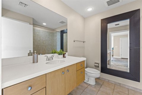 Copropriété à vendre à Tampa, Floride: 2 chambres, 126.9 m2 № 2199111 - photo 24