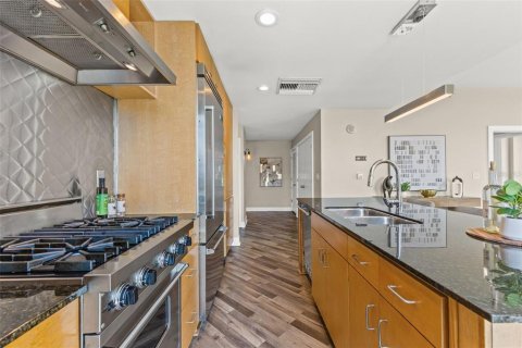 Copropriété à vendre à Tampa, Floride: 2 chambres, 126.9 m2 № 2199111 - photo 12