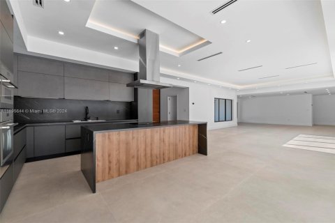Casa en venta en Pinecrest, Florida, 5 dormitorios № 1448688 - foto 27