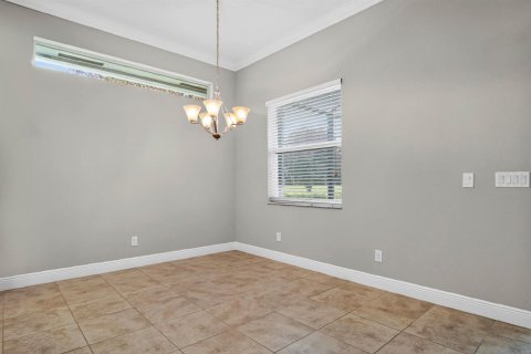 House in St. Lucie, Florida 3 bedrooms, 223.52 sq.m. № 2083969 - photo 6