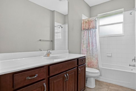 House in St. Lucie, Florida 3 bedrooms, 223.52 sq.m. № 2083969 - photo 23