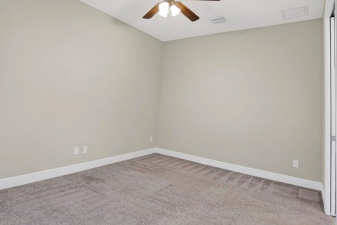 House in St. Lucie, Florida 3 bedrooms, 223.52 sq.m. № 2083969 - photo 20