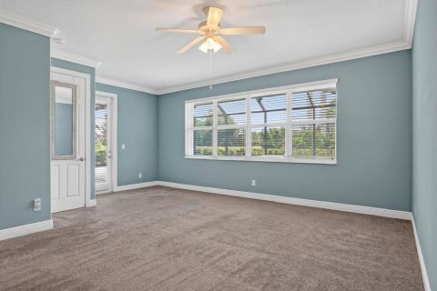 House in St. Lucie, Florida 3 bedrooms, 223.52 sq.m. № 2083969 - photo 13