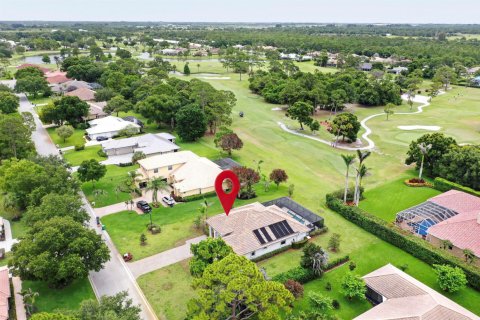 House in St. Lucie, Florida 3 bedrooms, 223.52 sq.m. № 2083969 - photo 4