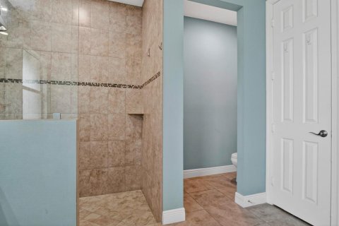 House in St. Lucie, Florida 3 bedrooms, 223.52 sq.m. № 2083969 - photo 17