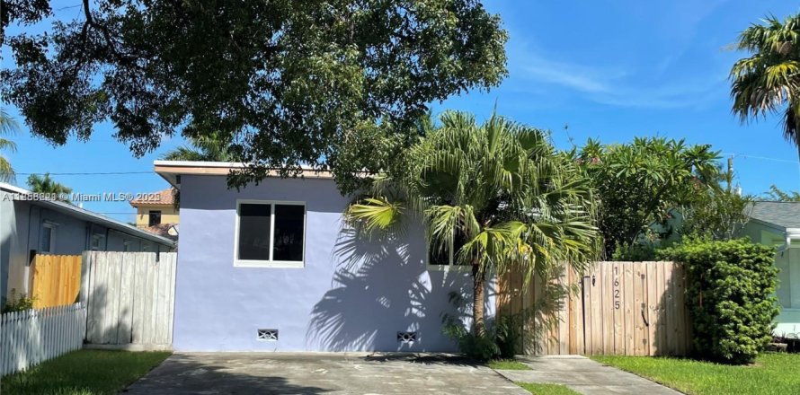 Appartement à Hollywood, Floride 1 chambre, 86.49 m2 № 1882617