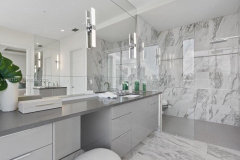 Adosado en venta en North Miami Beach, Florida, 4 dormitorios, 326.64 m2 № 2029400 - foto 23