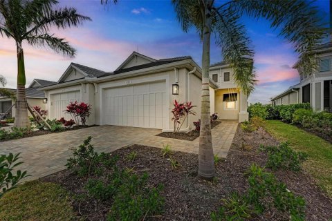 Villa ou maison à vendre à Bradenton, Floride: 2 chambres, 132.29 m2 № 2149273 - photo 2