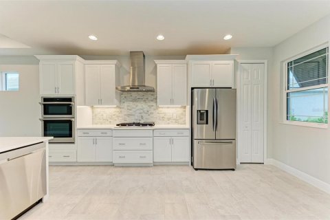 Villa ou maison à vendre à Bradenton, Floride: 2 chambres, 132.29 m2 № 2149273 - photo 8