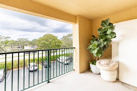 Condo in Coral Springs, Florida, 1 bedroom  № 1983700 - photo 14