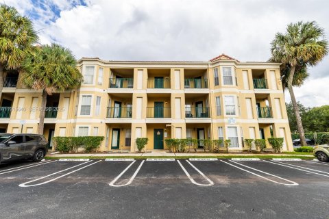 Condo in Coral Springs, Florida, 1 bedroom  № 1983700 - photo 3