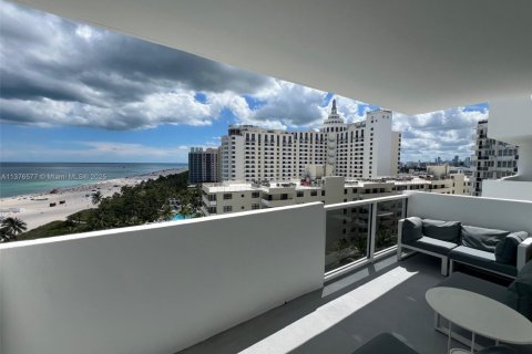 Condo in Miami Beach, Florida, 1 bedroom  № 1963061 - photo 7